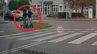 Nastolatkowie na hulajnogach. Nadjechał Ford. Dramatyczne sceny