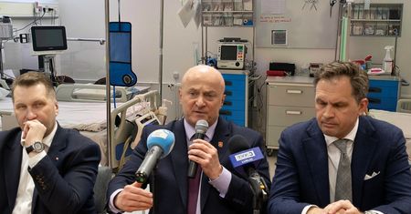 Problem szpitala, który leczył Kaczyńskiego. Znany kardiochirurg odchodzi