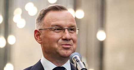 Prezenter TVN24 wypalił o Dudzie i 15-latce. KRRiT wszczyna postępowanie
