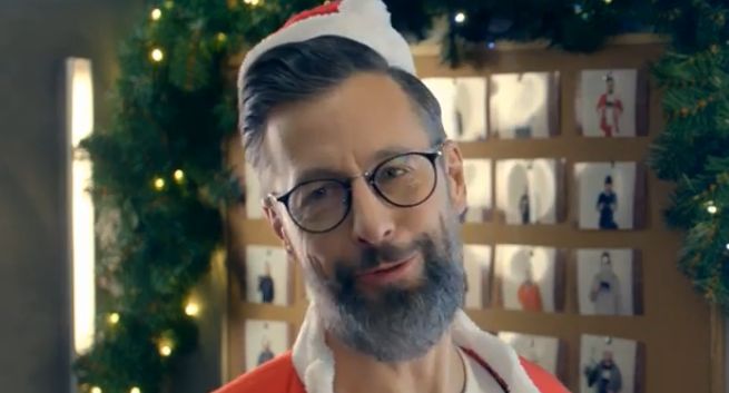 Szymon Majewski w reklamach Plusa: stracił na wyrazistości i humorze, ale wzbudza sympatię (opinie)