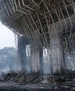 Działo się w nocy. Zamieszki po decyzji Paryża. Płonęły budynki i auta