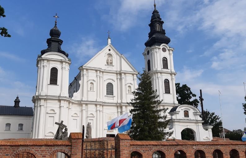 Koronawirus w sanktuarium Matki Bożej Leśniańskiej w Leśnej Podlaskiej. Sanepid apeluje do wiernych  