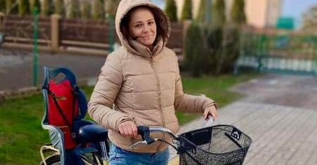 Pojechała rowerem do pracy. Co się stało z 32-latką?