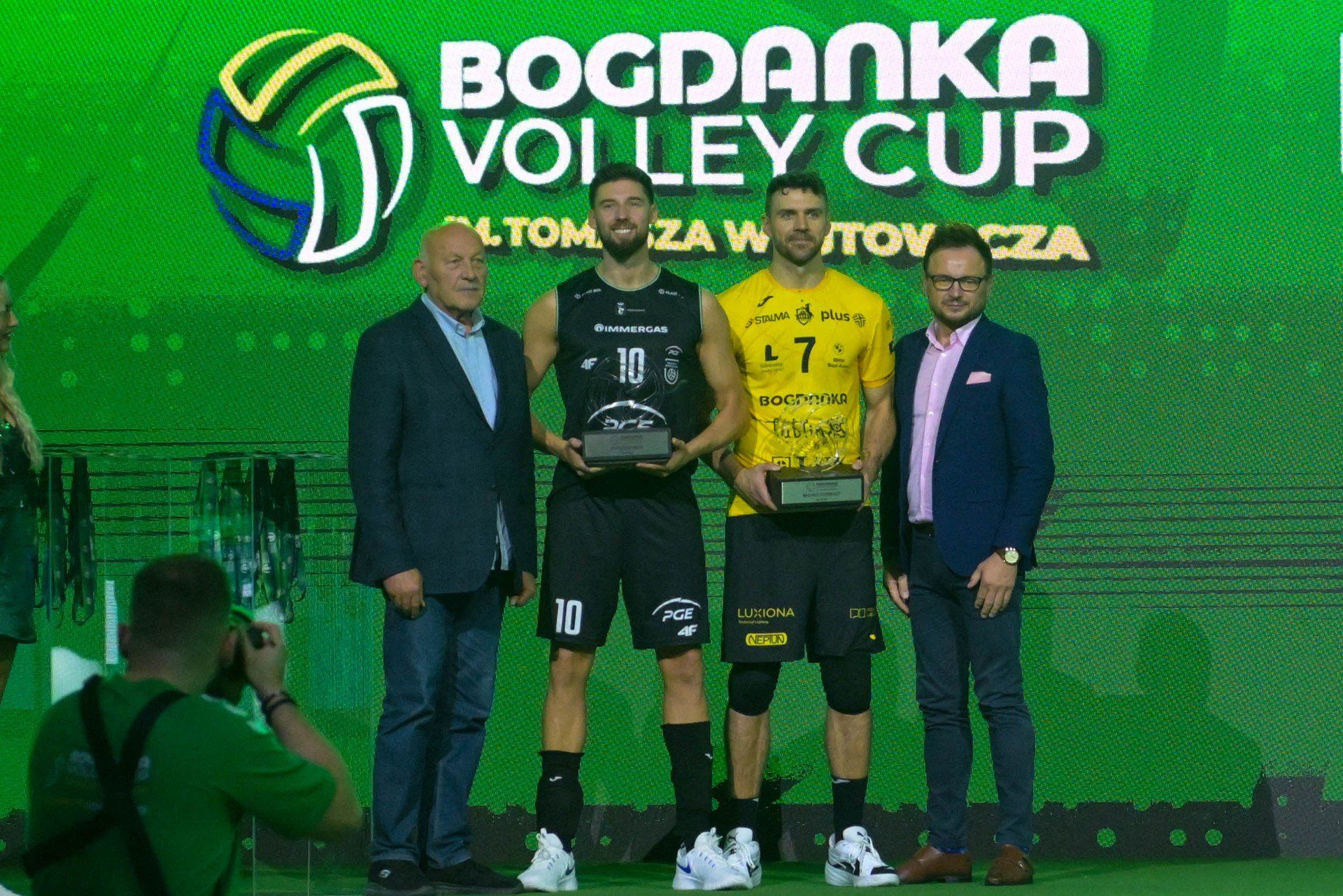 (Lubelscy siatkarze sięgnęli po triumf w turnieju Bogdanka Volley Cup im. Tomasza Wójtowicza)
