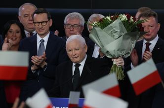 PiS opodatkuje "tłuste koty". Płyną pierwsze darowizny