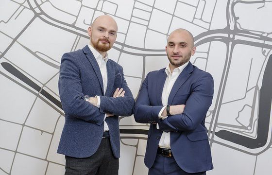 Rafał Zagrobelny i Aleksander Łoś w zespole agencji Komunikacja+ PR