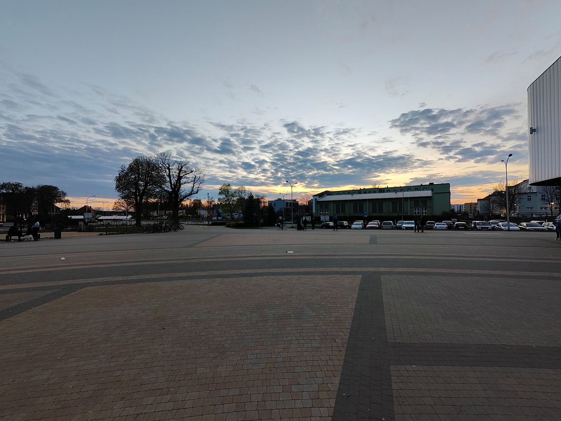 Wreszcie smartfon, który się wyróżnia. realme GT 2 Pro robi to, czego inne nie potrafią 48