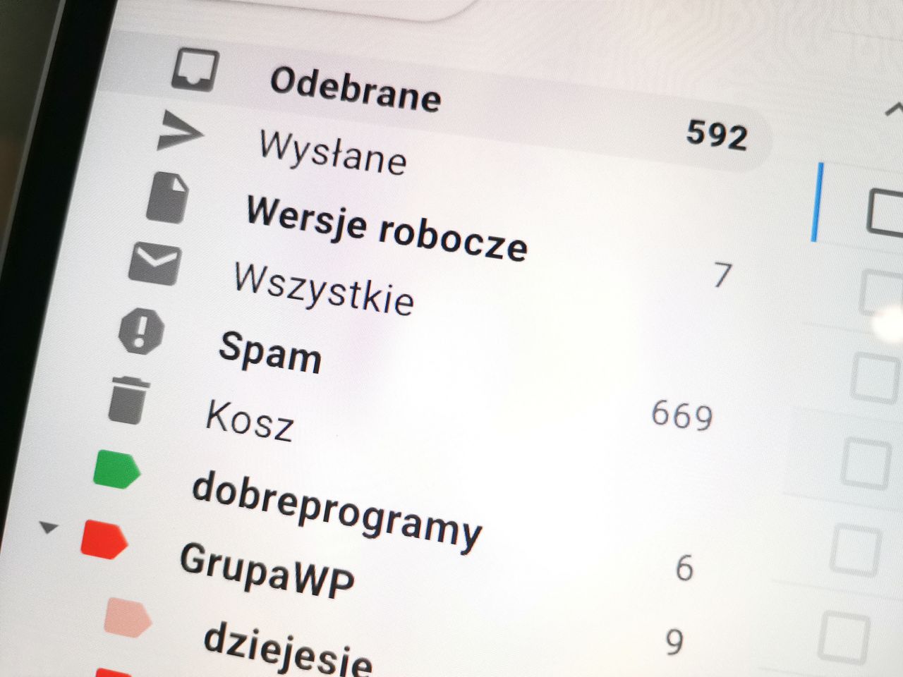 E-mail musi odejść. To przeżytek, który służy do rozsyłania spamu