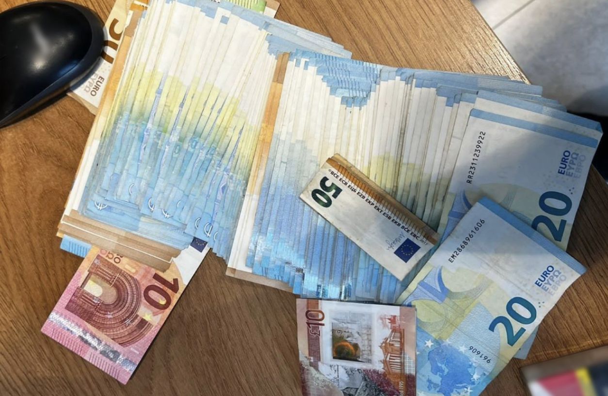 KAS i CBŚP rozbiły grupę produkującą nielegalne wyroby tytoniowe