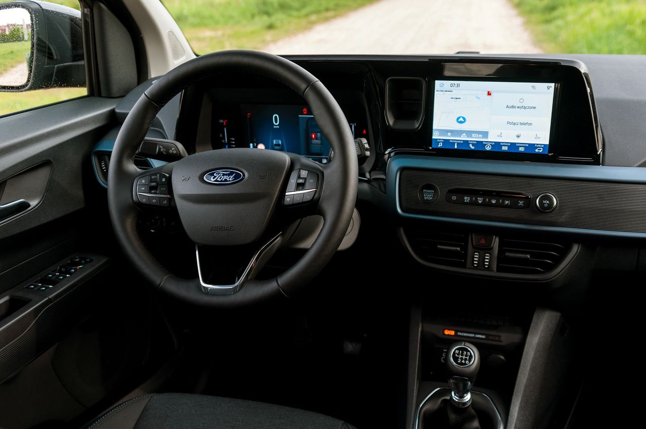 Ford Tourneo Courier Active (2024)