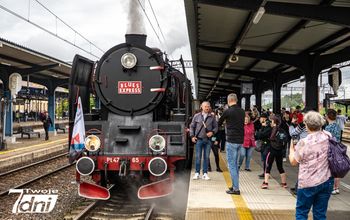Blues Express 2026 jedzie przez Wielkopolskę! Pociąg parowy, blues i przystanek w Pile - sprawdź program