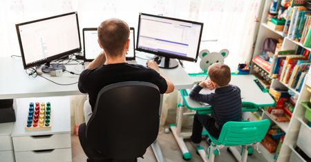Praca zdalna kosztuje. Spór o pieniądze dla pracowników w nowej ustawie. Mowa o nawet 180 zł miesięcznie