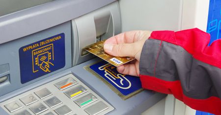 Banki nieczynne w weekend. Duże utrudnienia dla klientów