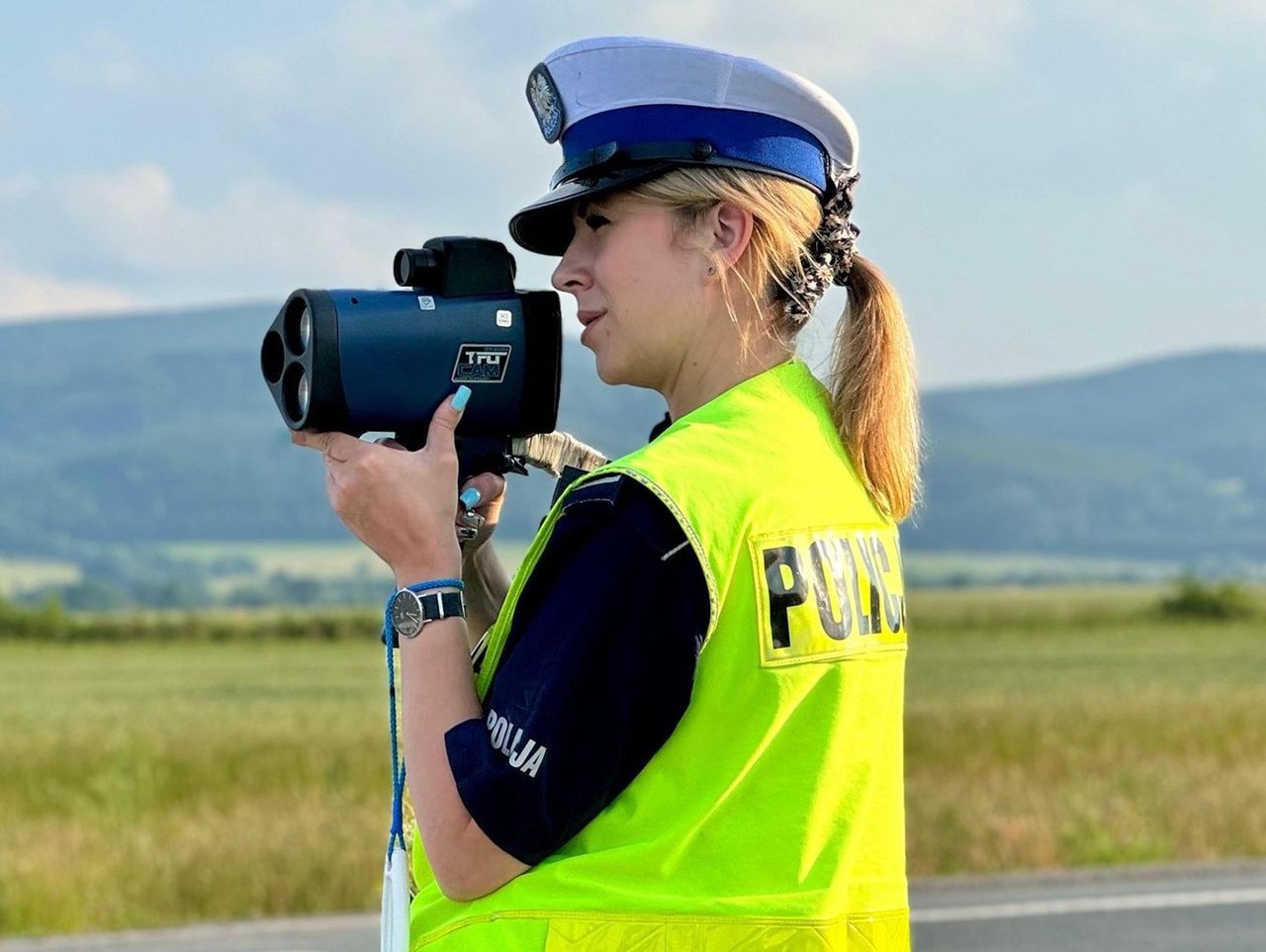 18-latek posiadał prawo jazdy tylko pięć dni. Już zdążył je stracić