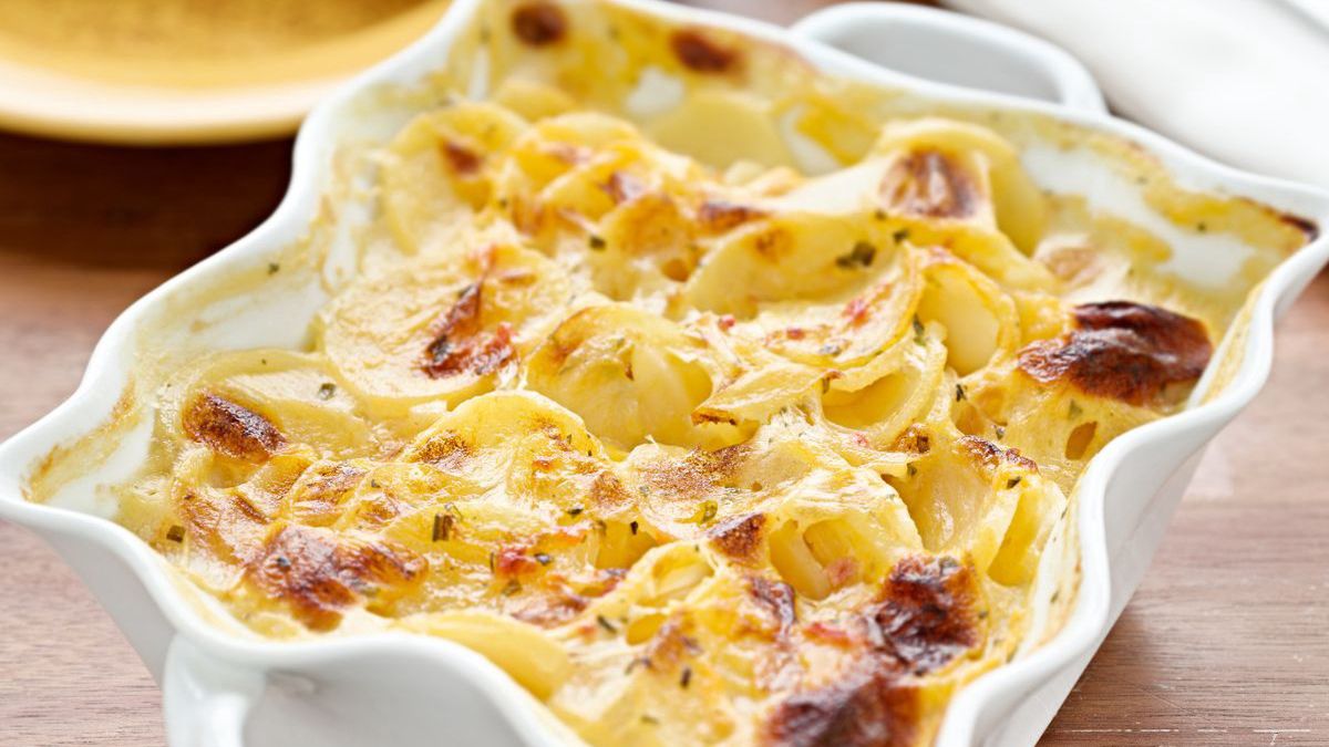 Zapiekanka z ziemniakami - Pyszności