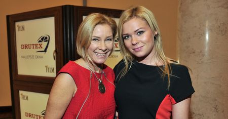 Córka Grzegorza Ciechowskiego żegna babcię. "Mam nadzieje, że tata zrobił tam wielką imprezę powitalną dla ciebie"