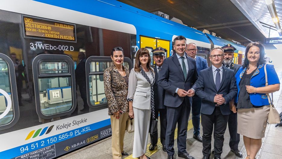 Uruchomiono nowe połączenie kolejowe na trasie Kraków - Częstochowa.