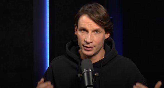 Tomasz Wolny w kolejnym cyklu Kanału Zero. "Rozjeżdża Ministerstwo Edukacji"