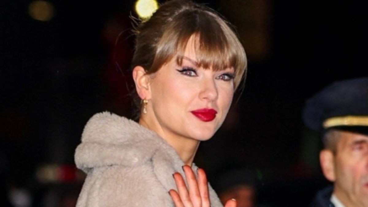 Taylor Swift interpretuje trendy w swoim stylu