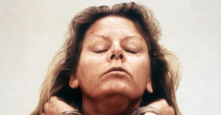 Aileen Wuornos – tragiczne życie i morderstwa z zemsty