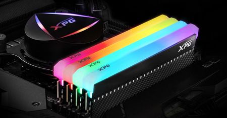 Z podświetleniem RGB czy bez? ADATA wprowadza szybkie pamięci DDR4 RAM