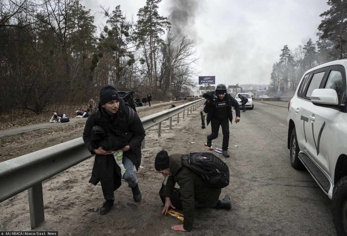 Wojna w Ukrainie. Rakiety spadły na lotnisko w Winnicy. Cywile pod ostrzałem moździerzowym. Blokada humanitarna w Mariupolu [RELACJA NA ŻYWO] 