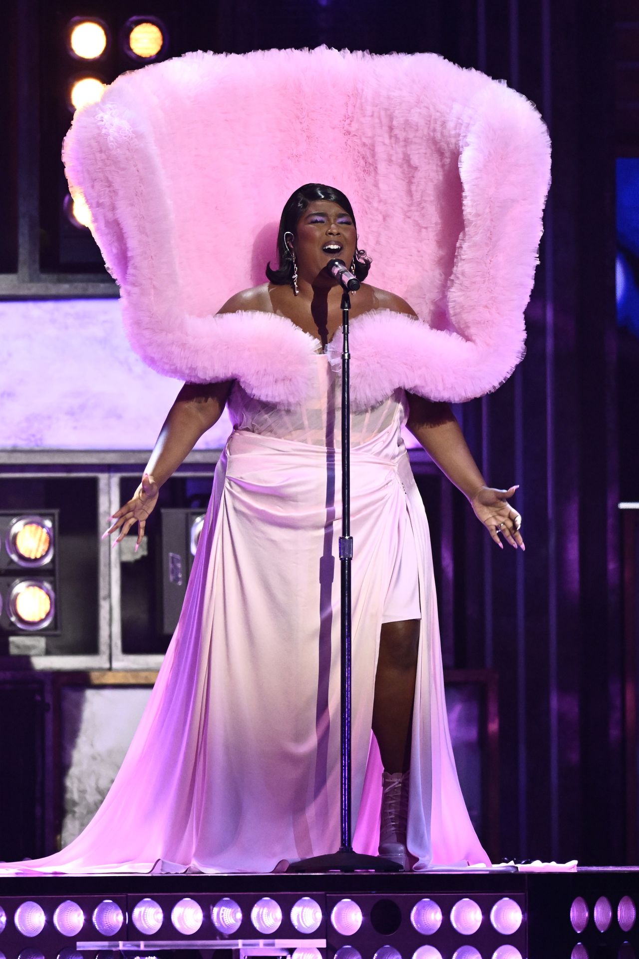 LONDON, ENGLAND - FEBRUARY 11: EDITORIAL USE ONLY Lizzo performs on stage during The BRIT Awards 2023 at The O2 Arena on February 11, 2023 in London, England. (Photo by Gareth Cattermole/Getty Images)