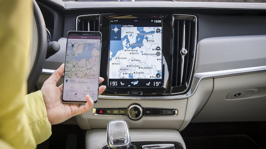 System monitorowania w nowym Volvo S90