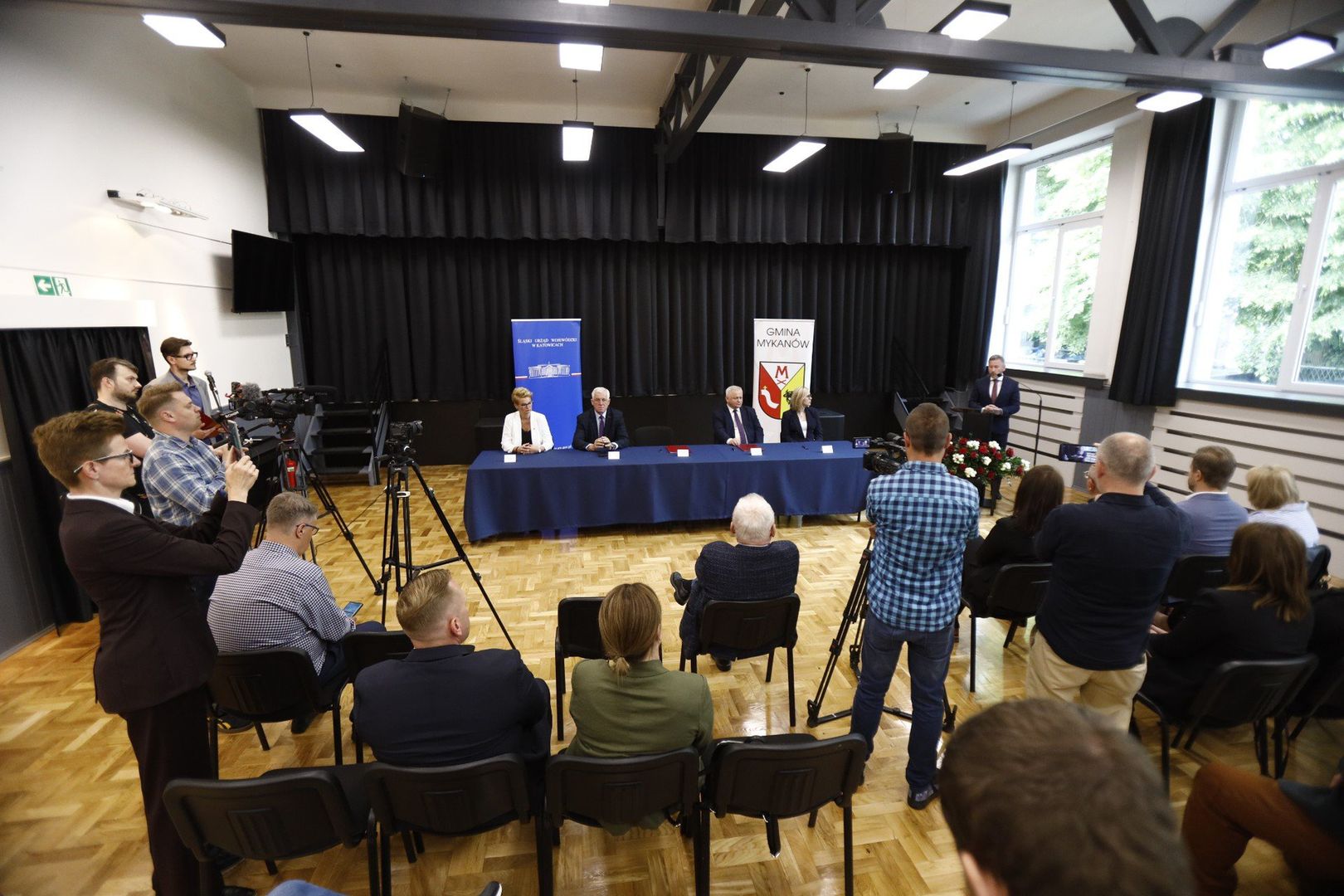 Podpisanie umowy na utylizację odpadów niebezpiecznych z Gminy Mykanów