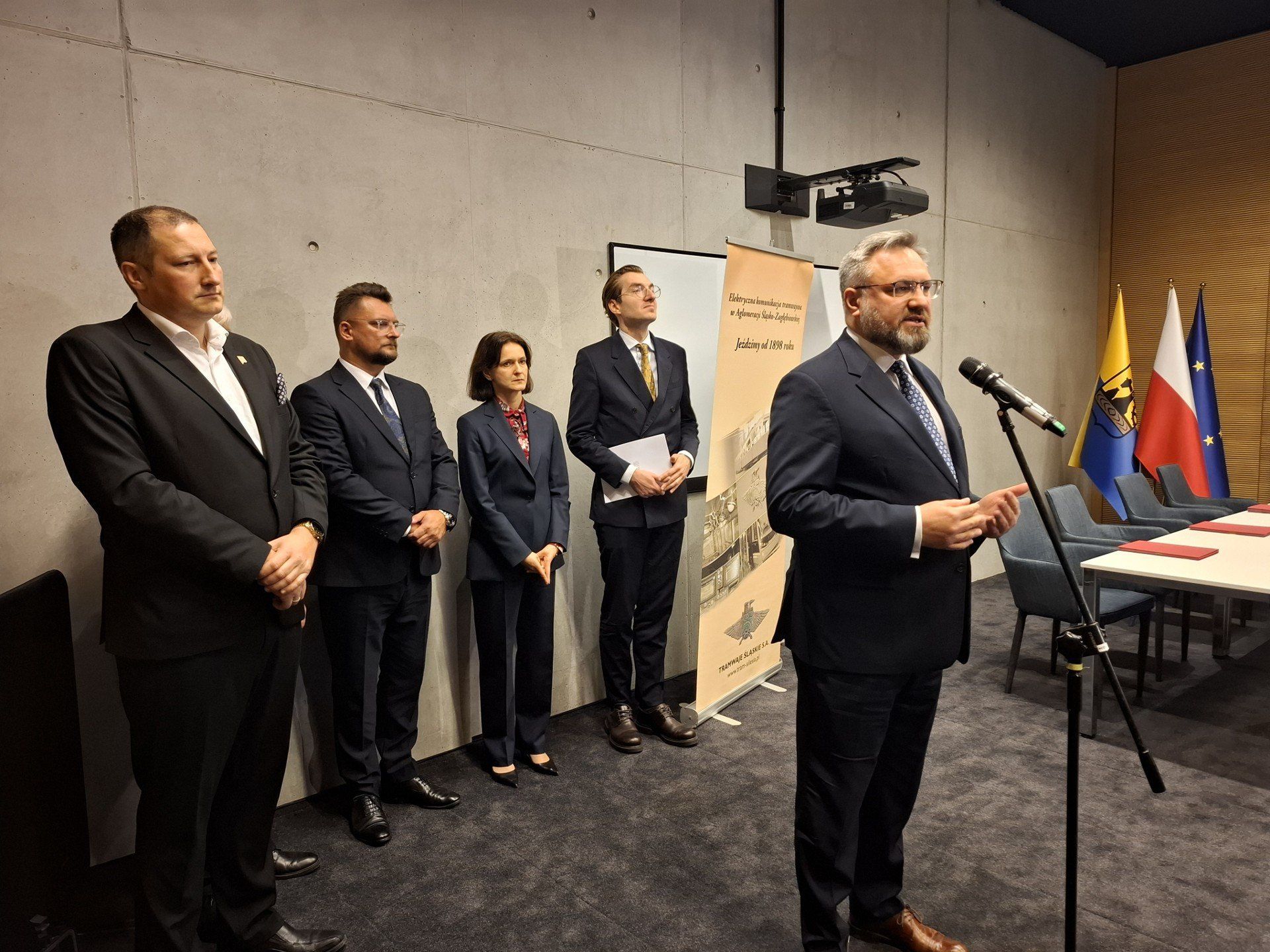 Prawie 800 mln złotych dla Górnośląsko-Zagłębiowskiej Metropolii na inwestycje tramwajowe.
