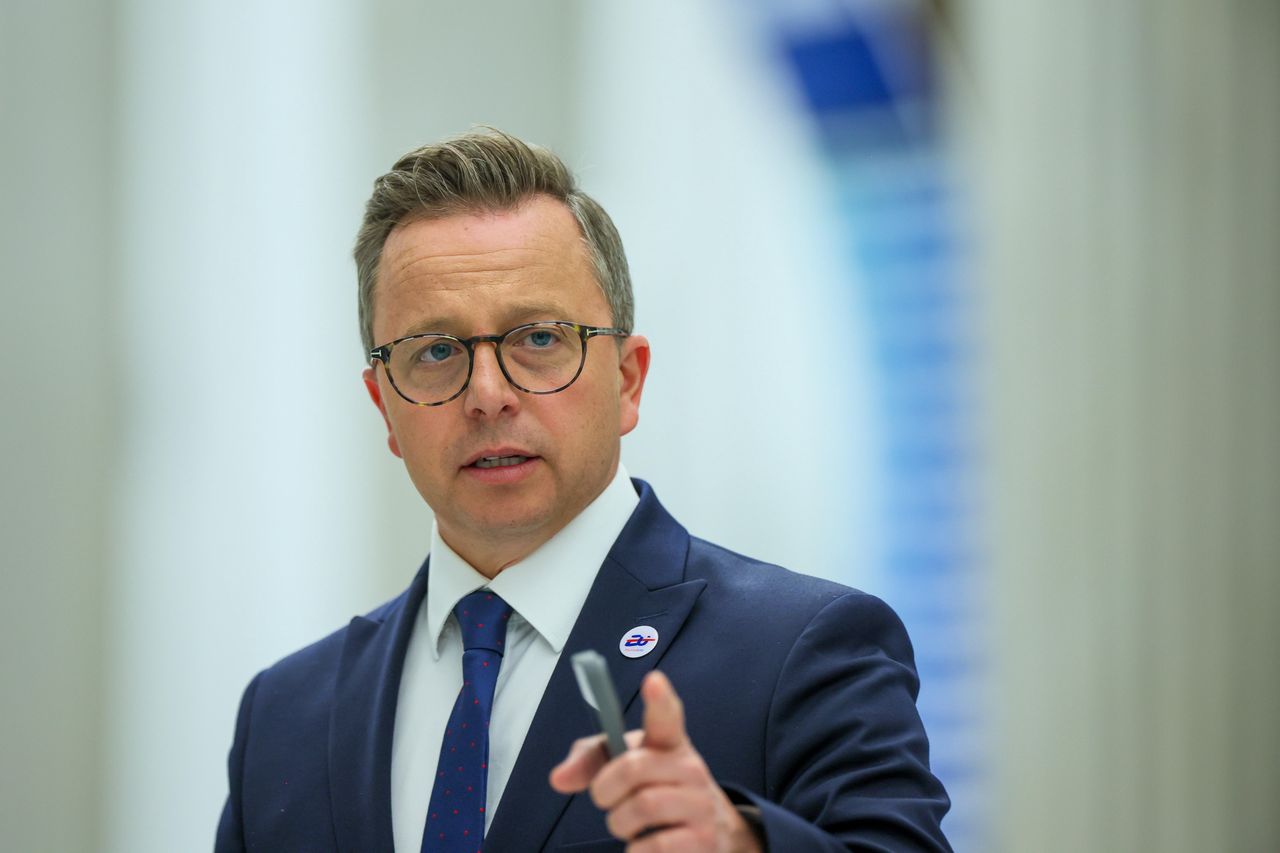 Kościół uderza w edukację zdrowotną. Ostra reakcja Jońskiego