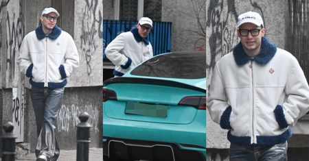 Odziany w srebrne portki Żabson maszeruje z kolegą do tesli wartej PÓŁ MILIONA złotych