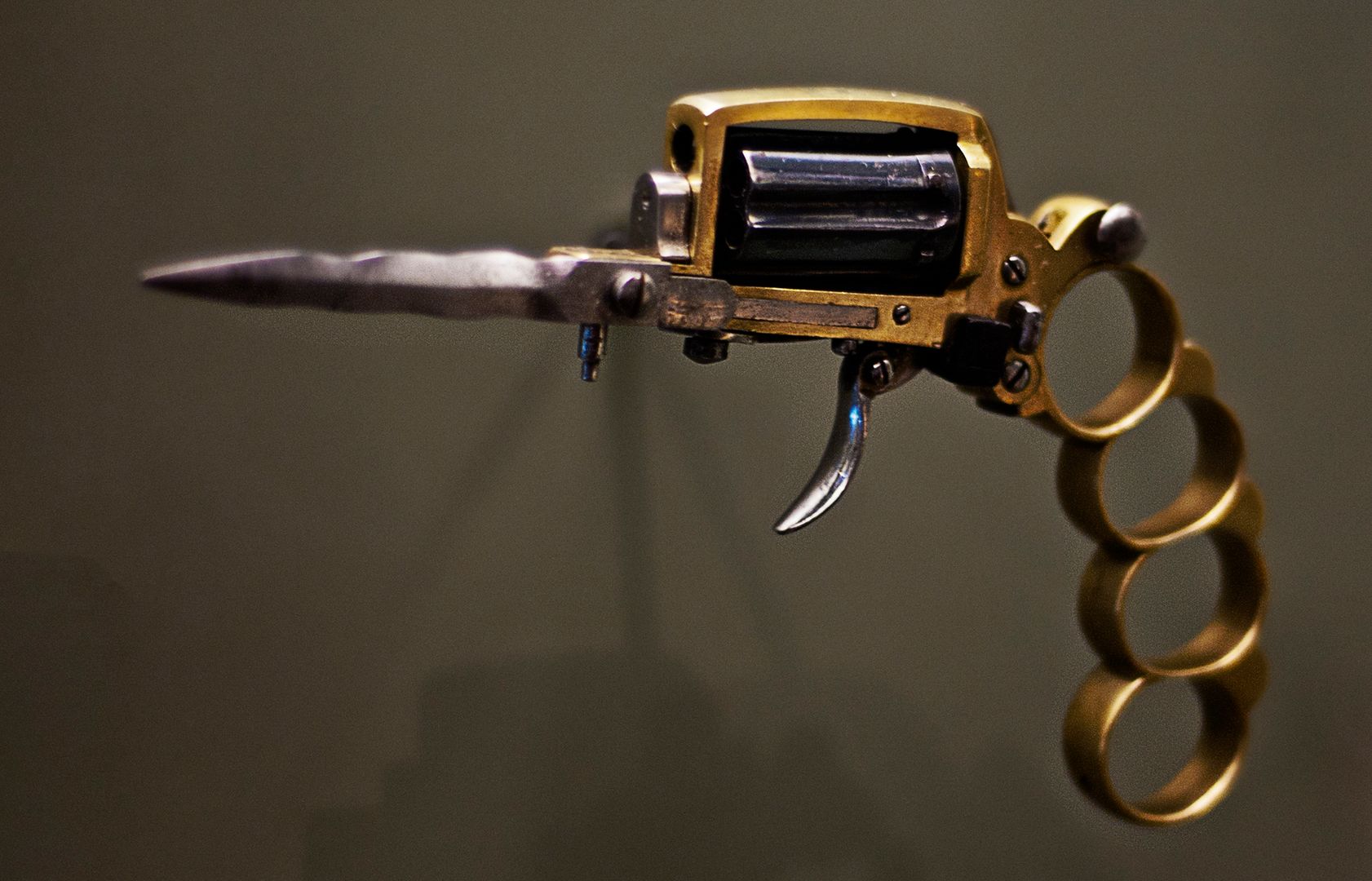 15 najdziwniejszych broni palnych. Pistolet kosmonautów, karabin na Turków i inne 6