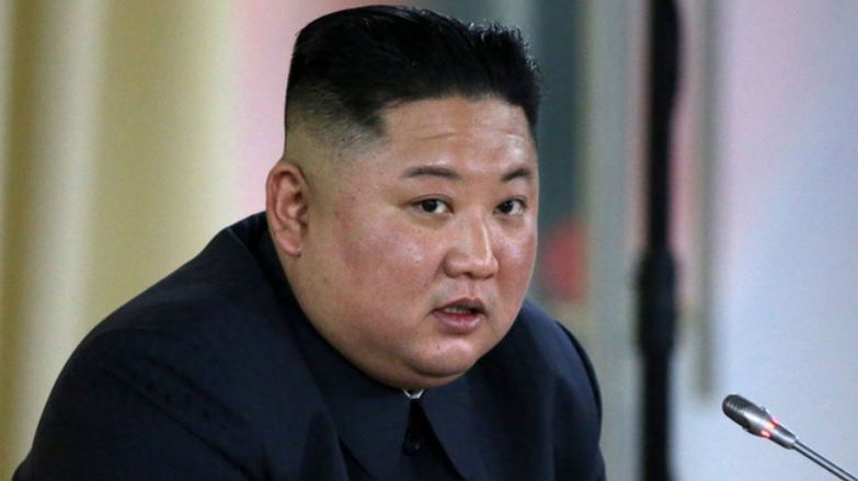 Korea Północna. Kim Dzong Un żyje i przebywa w Wonsan mówią eksperci. Mają świadczyć o tym należące do niego luksusowe łodzie
