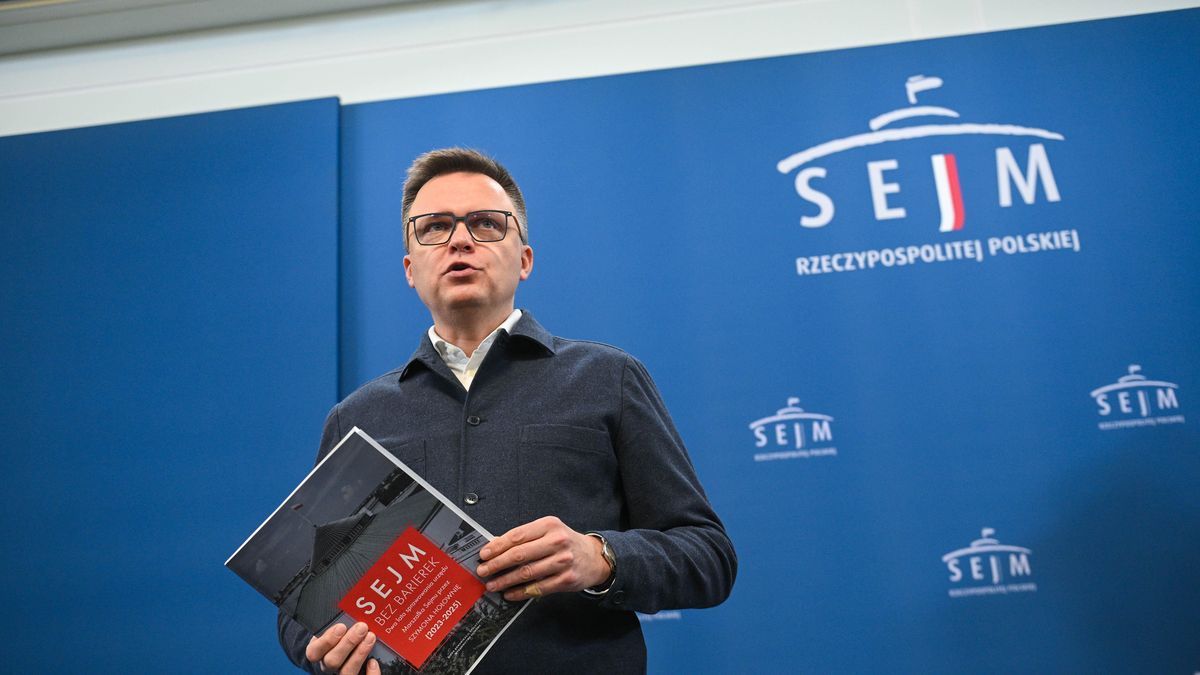 Szymon Hołownia przebywa w Będzie przesłuchiwany dopiero w lutym