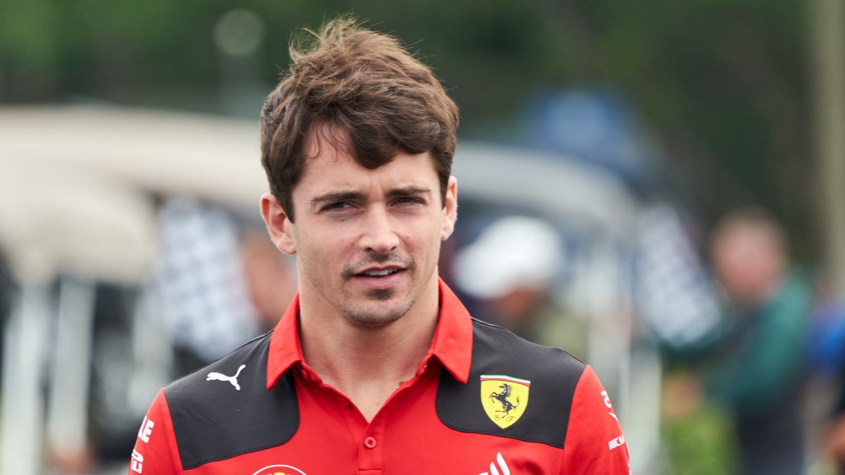 Monegasque Formula One driver Charles Leclerc of Scuderia Ferrari arrives prior the first practice session for the Formula 1 Grand Prix of Canada, at the Circuit Gilles-Villeneuve race track in Montreal, Canada, 16 June 2023. The 2023 Formula 1 Grand Prix of Canada is held on 18 June 2023. EPA/ANDRE PICHETTE Dostawca: PAP/EPA.