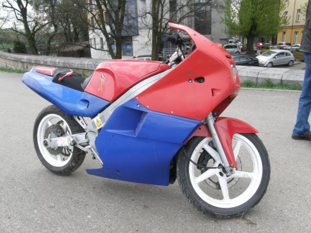 Julia RS 600: pierwszy polski motocykl elektryczny do Gymkhany