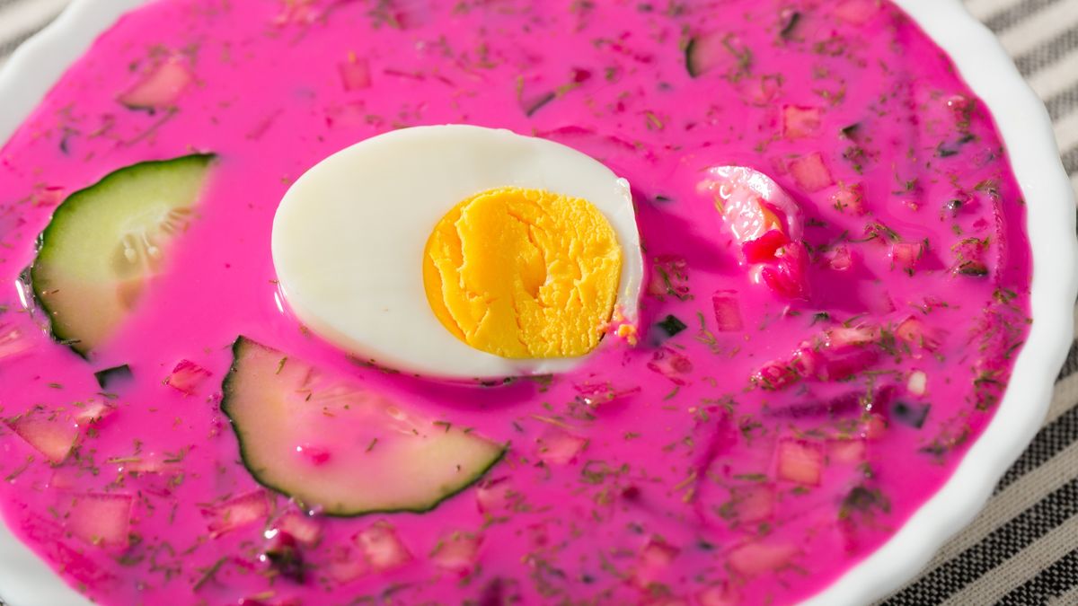 Plate with cold borscht is refreshing dish
Plate with cold borscht is refreshing dish in restaurante.
JackF
country, cold, photo, green, image, cream, prepared, chill, egg, vegan, holodnik, demonstraiting