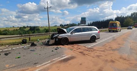 Miał zakaz prowadzenia pojazdów. 47-letni motocyklista zginął na miejscu