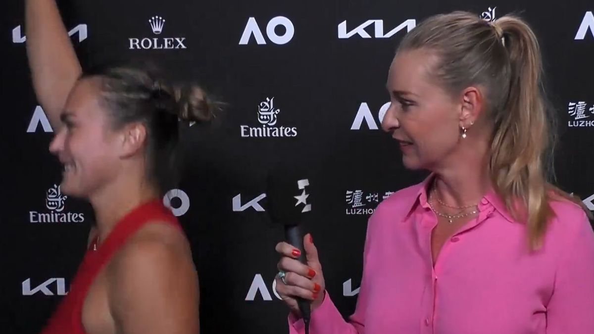 Aryna Sabalenka w trakcie wywiadu z dziennikarką Eurosportu