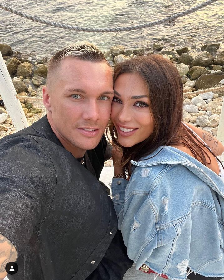 Tak wygląda żona Łukasza Skorupskiego. Piękna z nich para?