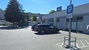 Tarnów: Spółdzielnia Mieszkaniowa stawia parkomaty na parkingach