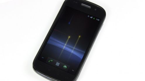 Google Nexus S rozebrany na części pierwsze [galeria] 1
