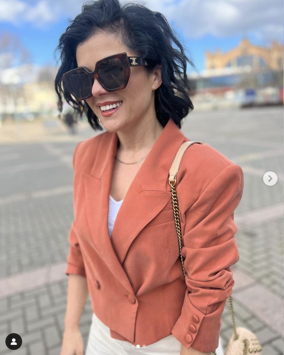 Modnisia Katarzyna Cichopek lansuje modowe trendy na wiosnę