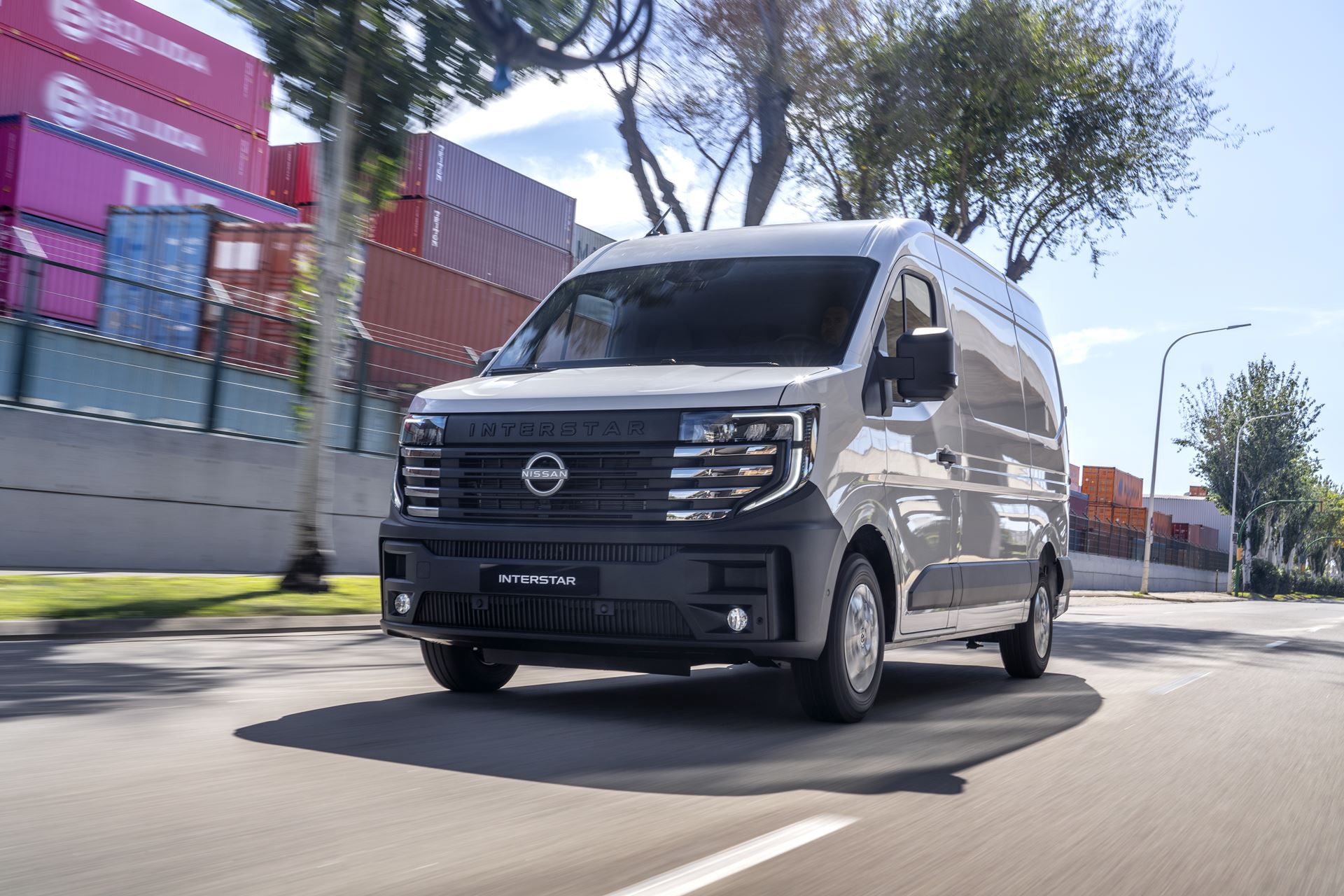 Nissan Interstar