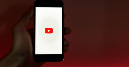 Pamiętasz aplikację YouTube Vanced? Uważaj na zawirusowaną podróbkę