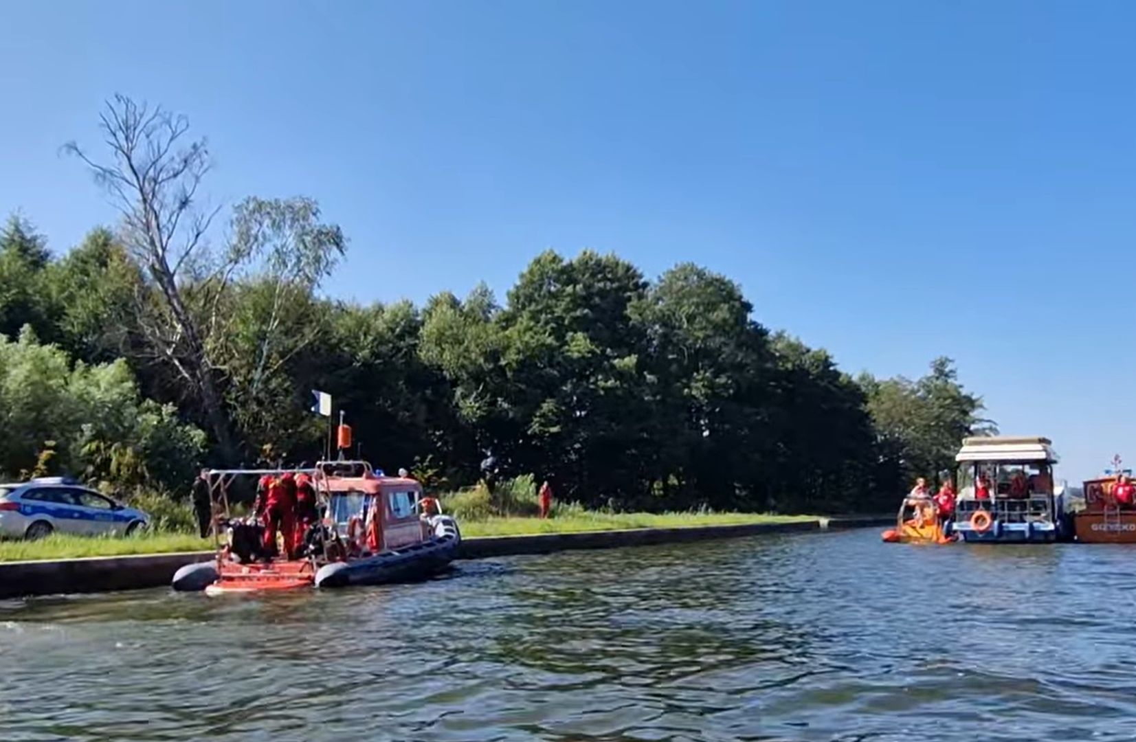 Ciało w aucie w Kanale Grunwaldzkim. To nie był kierowca? Znamy szczegóły akcji