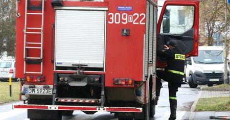 Opole. Tragiczny pożar w kamienicy. Znaleziono zwłoki dwóch mężczyzn