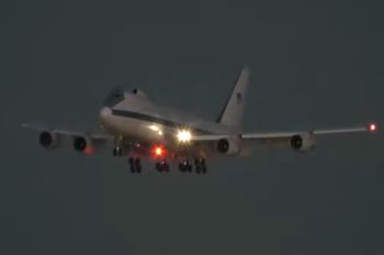 Tajemniczy lot giganta. To "samolot dnia zagłady"