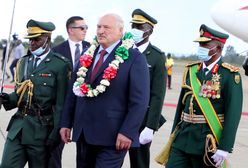 Kuriozalne sceny w Harare. Tak przywitali Łukaszenkę. Internet drwi